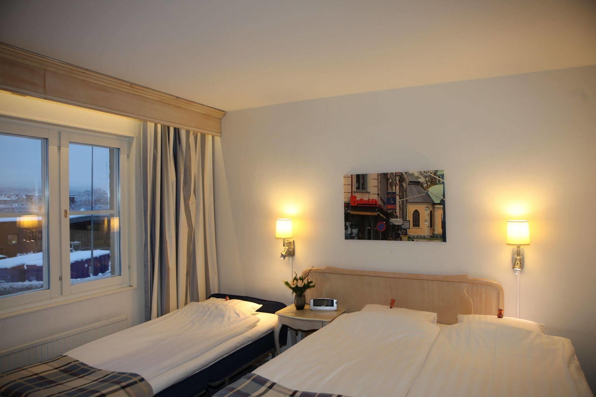 Hotel Moelndals Bro Exteriér fotografie