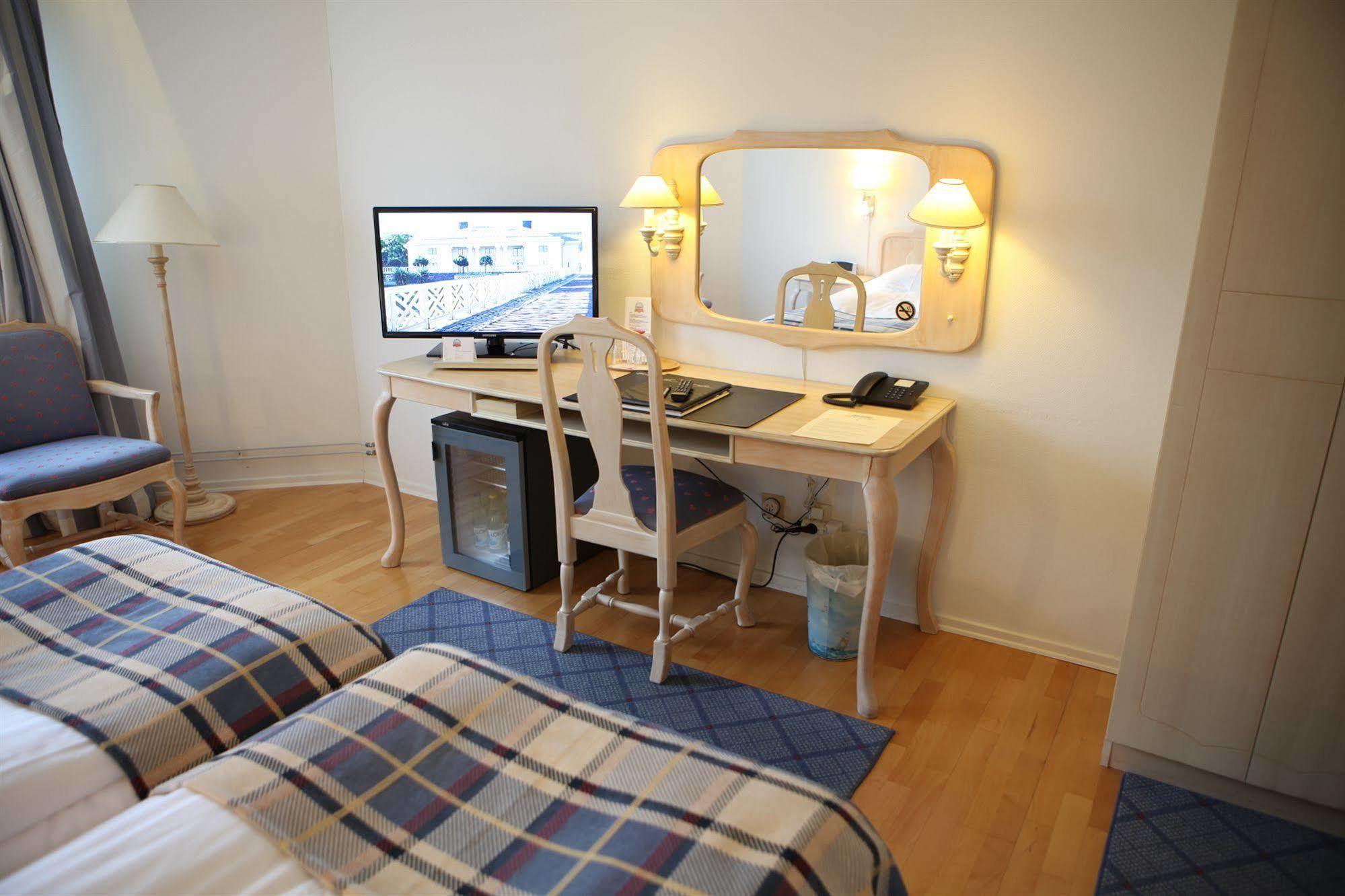 Hotel Moelndals Bro Exteriér fotografie