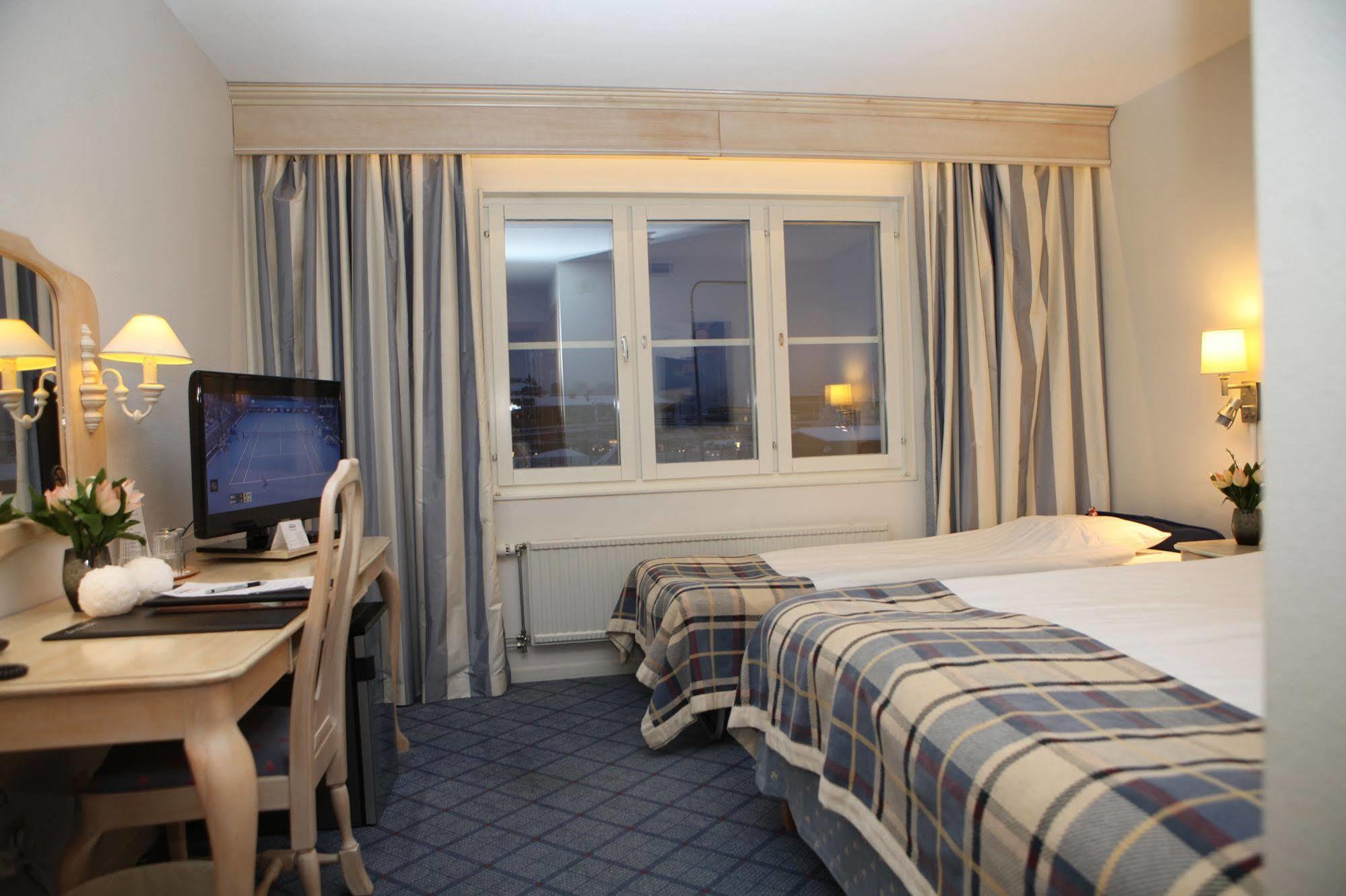 Hotel Moelndals Bro Exteriér fotografie