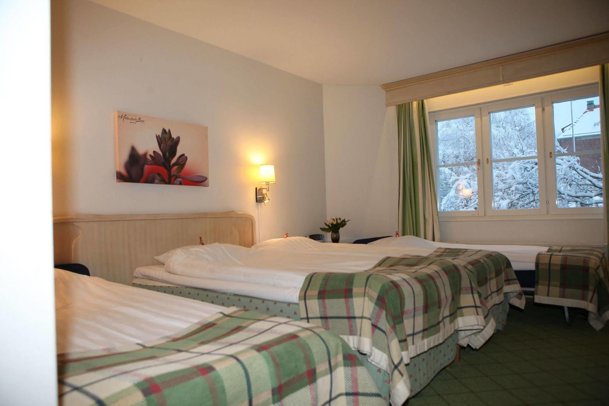 Hotel Moelndals Bro Exteriér fotografie